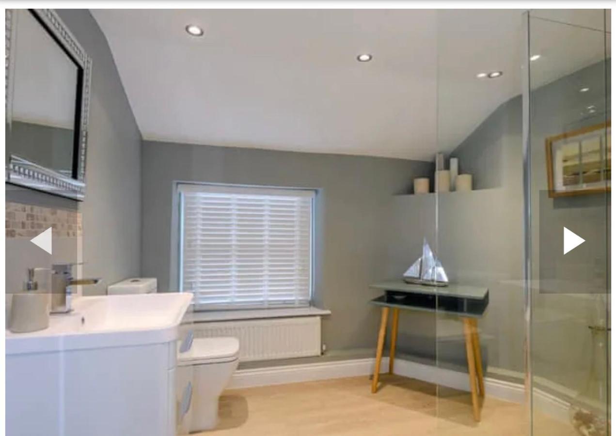 West Cottage. Central, Beautiful, 2 Mins To Beach. 克罗默 外观 照片